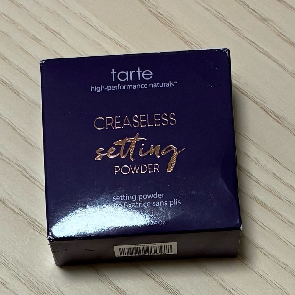 Tarte Creaseless Setting Powder in Purple Box